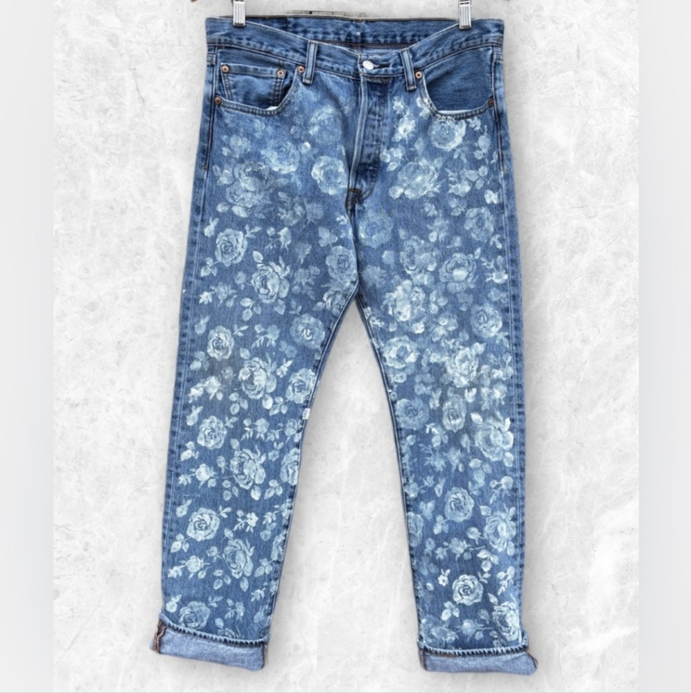 Levi's Blue Floral Jeans - Picture 6 of 16